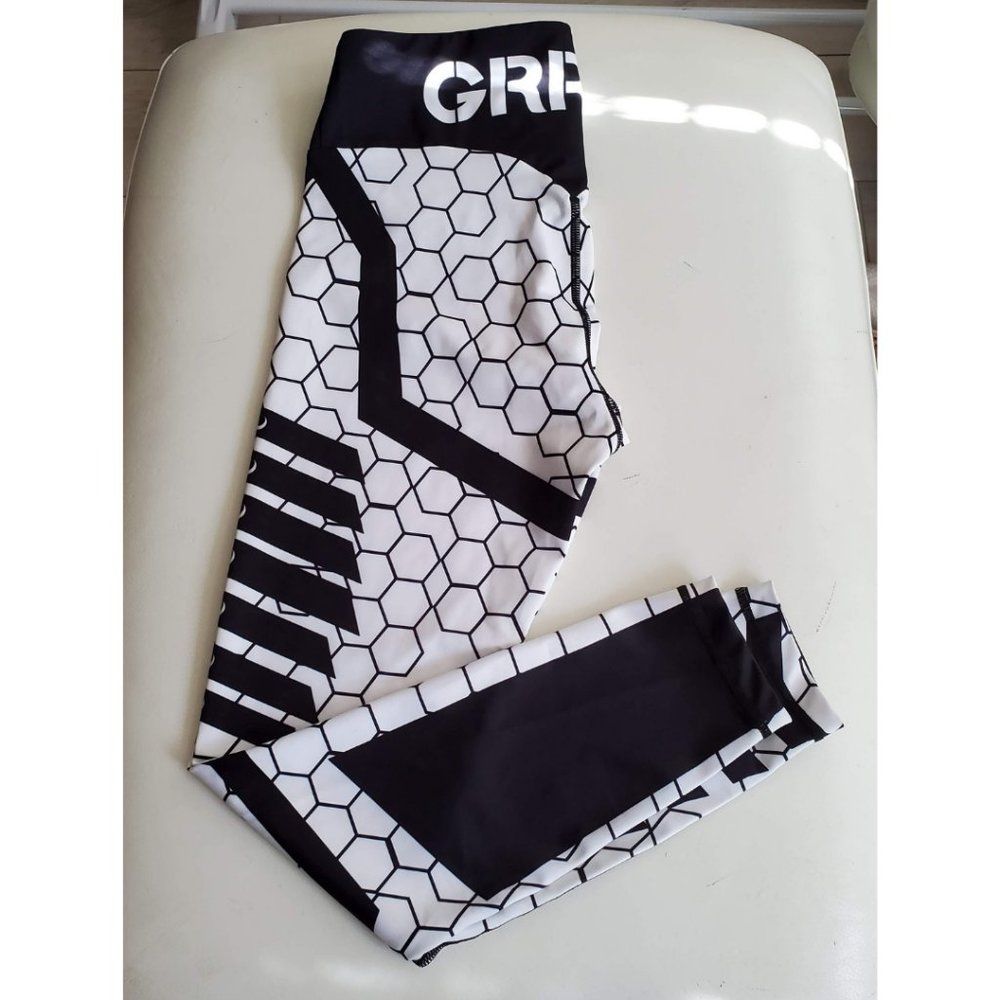 GRRRL 7/8 tights, black and white robot print